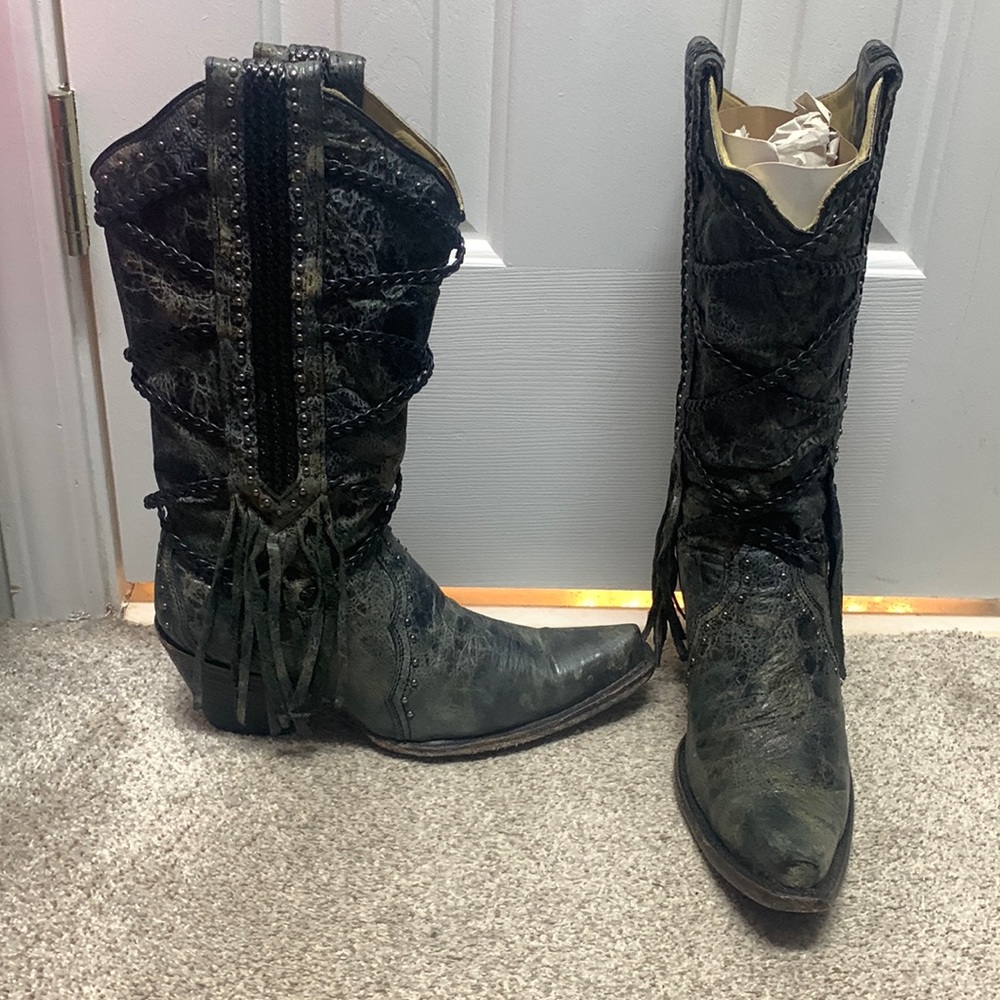 Corral vintage snip toe bundle and save $$$